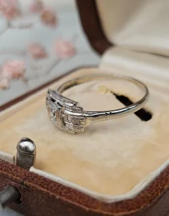 Bague Art Déco Diamants Or Blanc et Platine