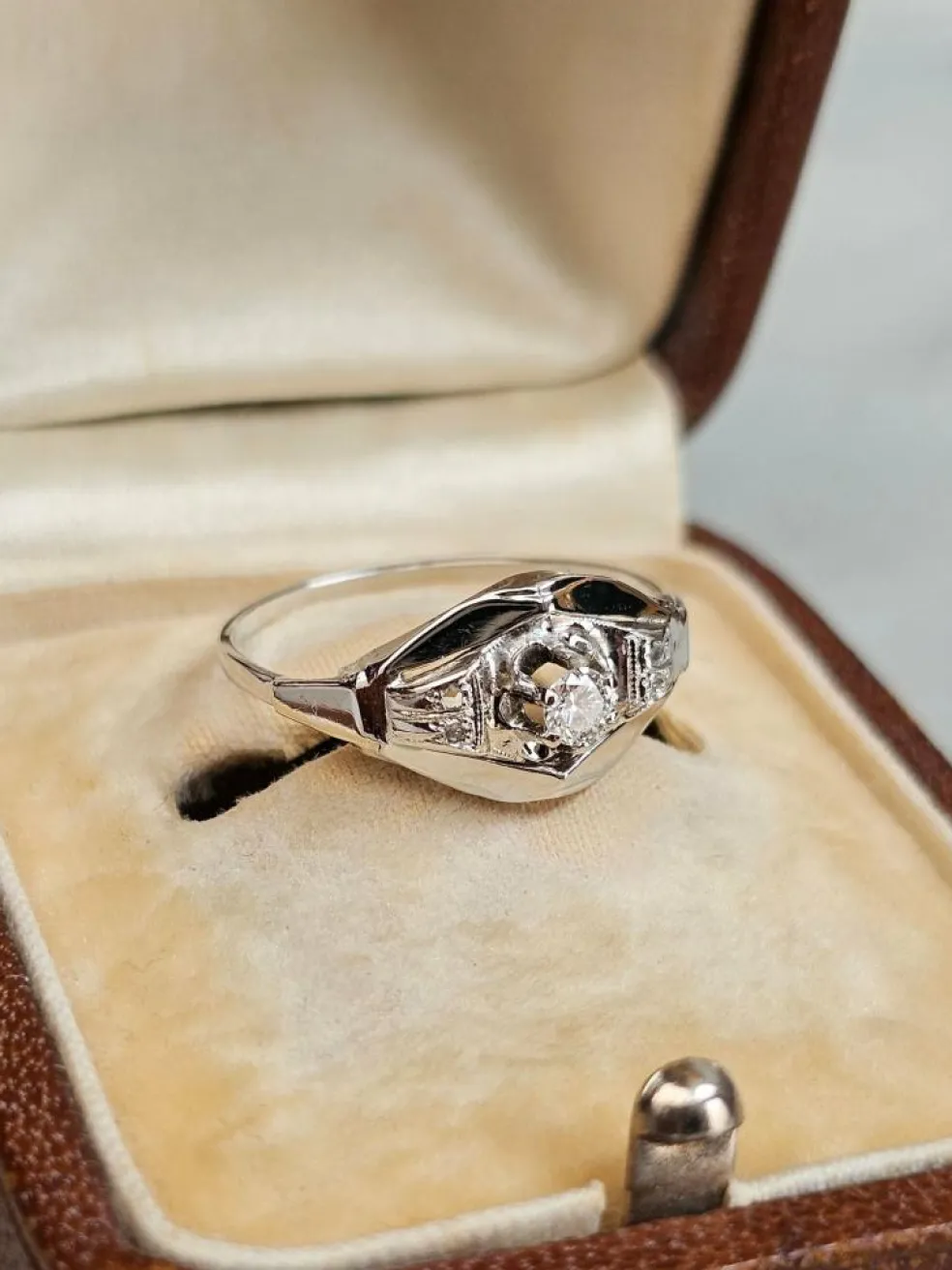 Bague Art Déco Diamants Or blanc