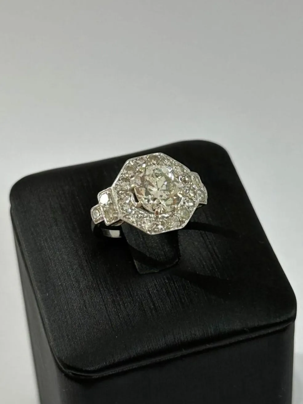 Bague art déco diamants or et platine