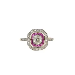 Bague Art Déco diamants rubis calibrés