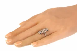 Bague Art Déco, diamants, saphirs et émeraudes