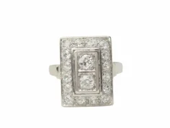 Bague Art Déco en or blanc et platine, diamants