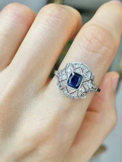 Bague Art Déco en or blanc et platine