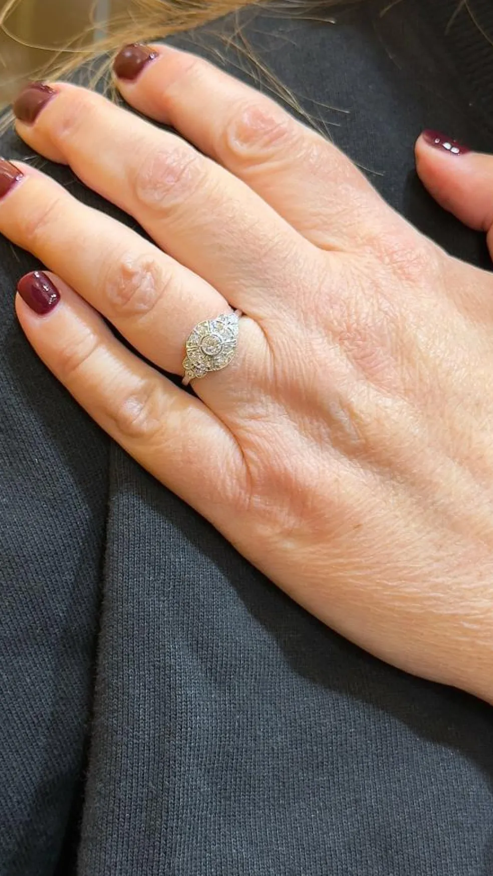 Bague art déco en or blanc et diamants
