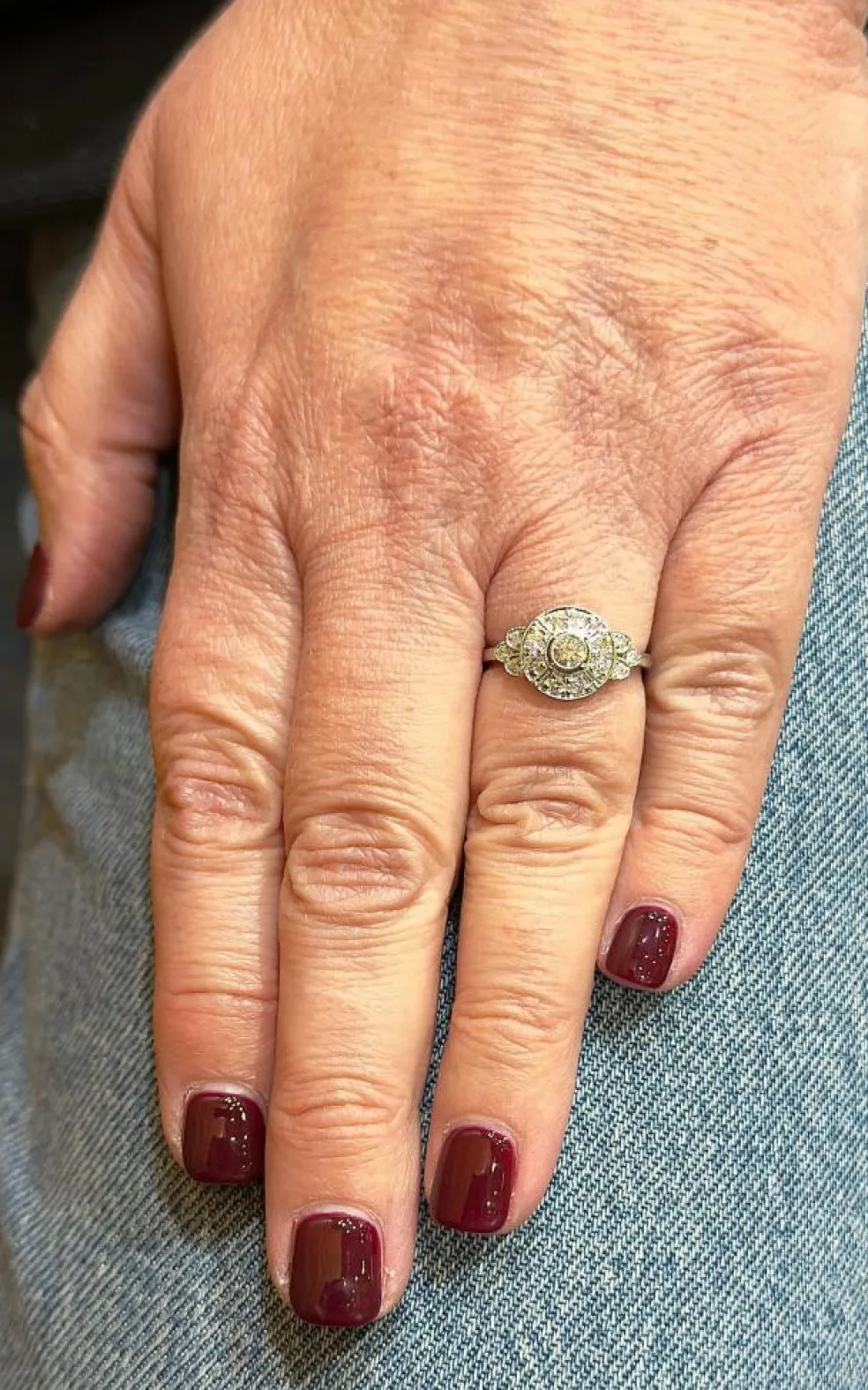 Bague art déco en or blanc et diamants