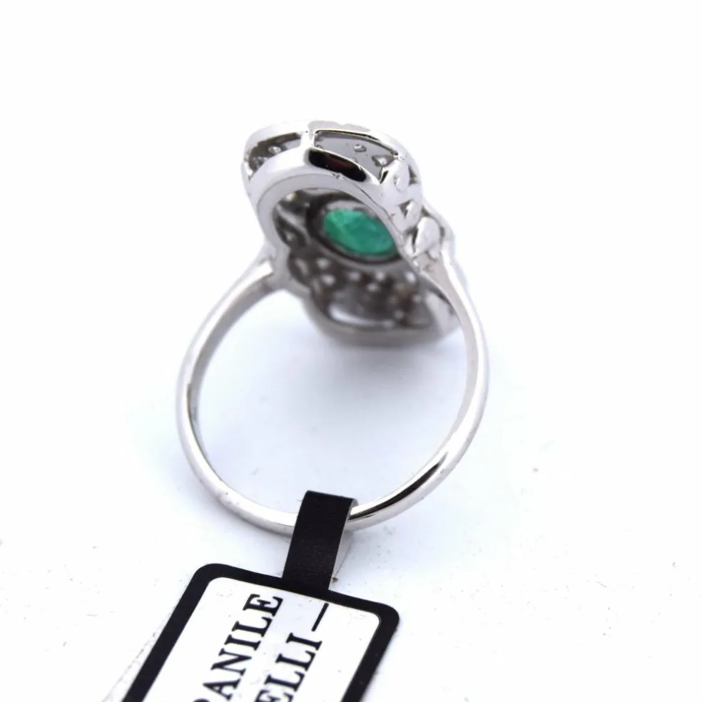 Bague Art Déco en or et émeraude