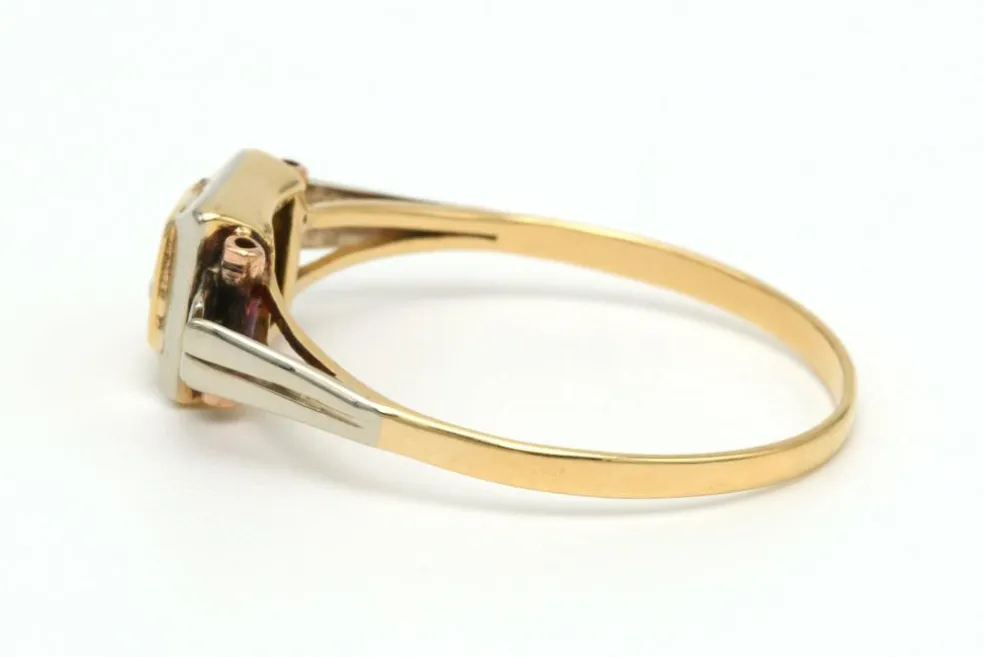 Bague Art Déco en or jaune et blanc 18 carats sertie d'un diamant