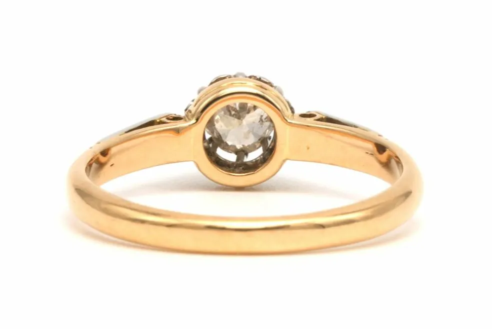 Bague Art Déco en or jaune 18 carats sertie d'un diamant (+/- 0.28 ct)