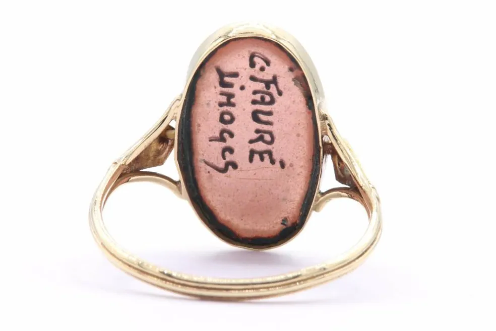 Bague Art Déco en or jaune sertie de perles et d'un émail de Limoges