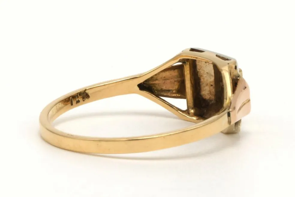 Bague Art Déco en or jaune et blanc 18 carats sertie d'une perle