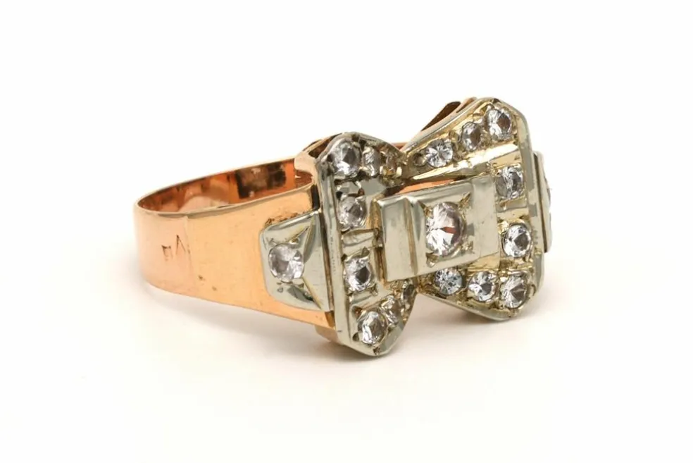 Bague Art Déco en or jaune 18 carats sertie de diamants