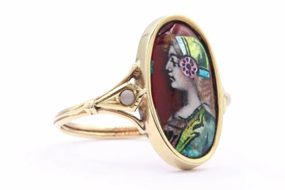 Bague Art Déco en or jaune sertie de perles et d'un émail de Limoges