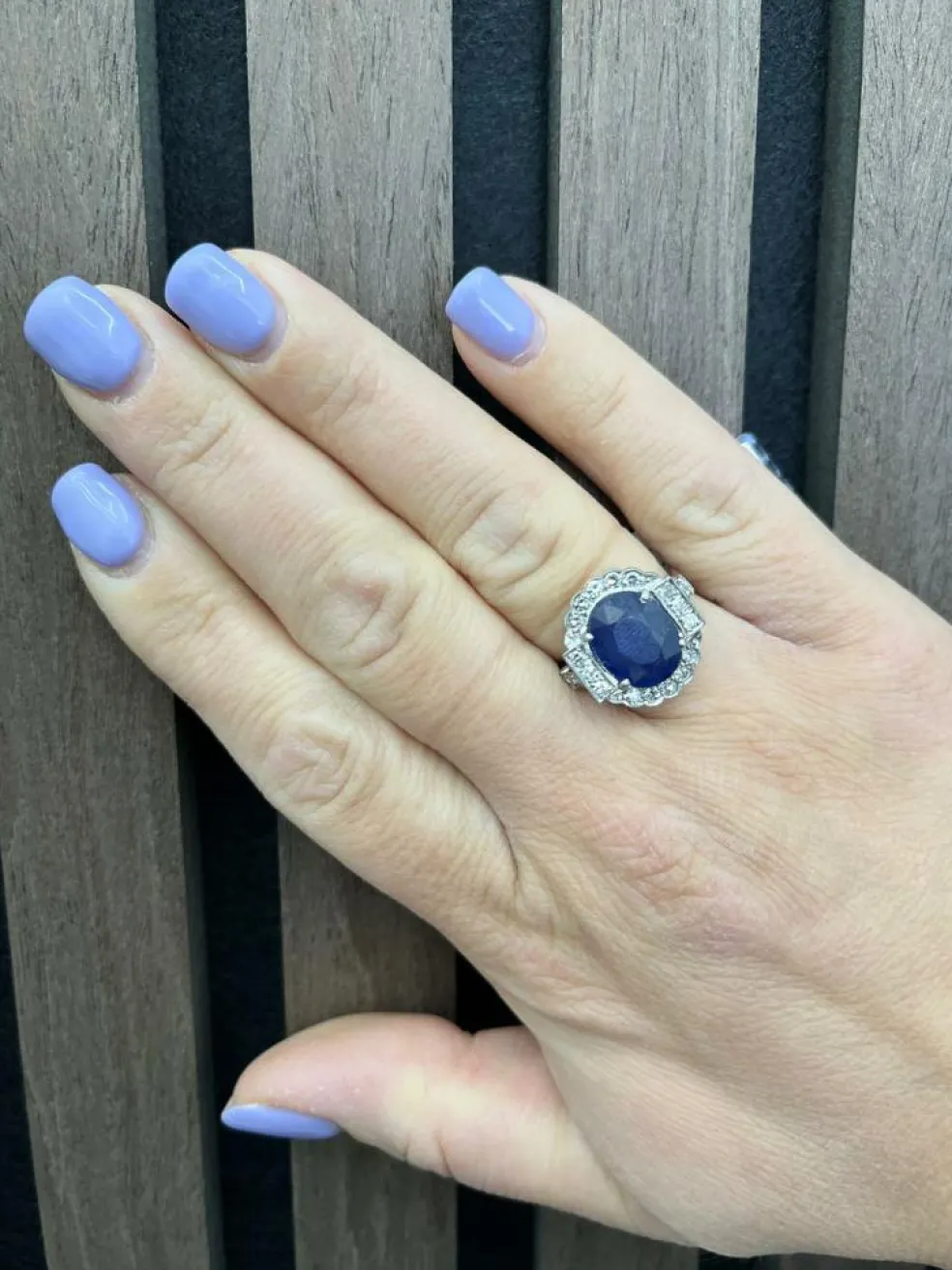 Bague Art Déco en saphir et diamant