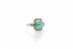 Bague art déco émeraude cabochon de Colombie et diamants
