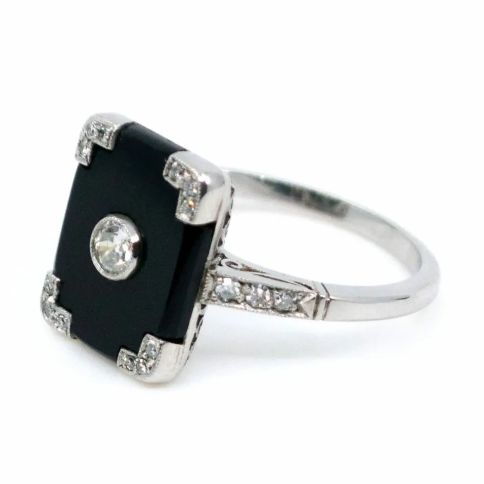 Bague Art Déco Onyx Diamants