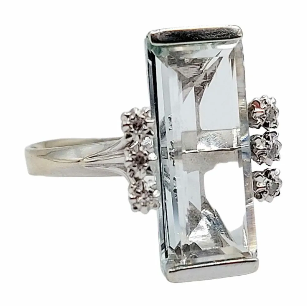 Bague Art Déco or blanc, aigue marine et diamants (circa 1960)