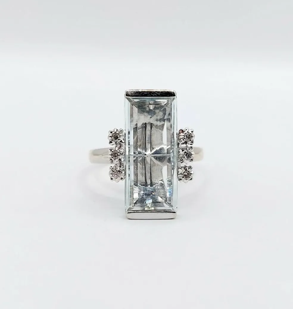 Bague Art Déco or blanc, aigue marine et diamants (circa 1960)