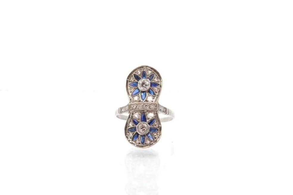Bague Art Déco Or blanc Platine Saphirs Diamants