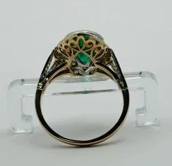 Bague Art Déco or blanc, platine, émeraude naturelle, diamants