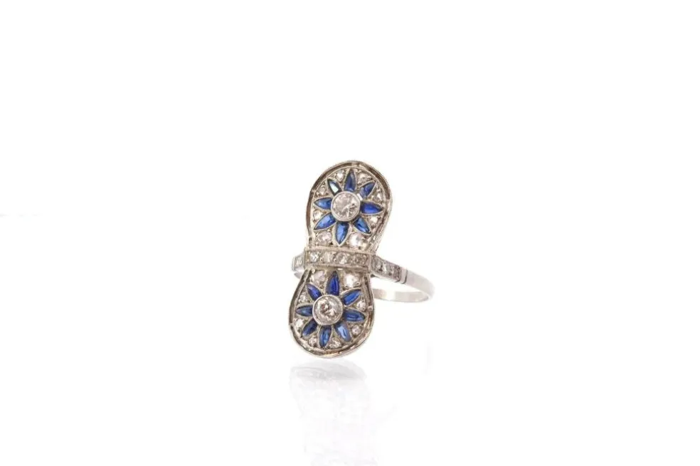 Bague Art Déco Or blanc Platine Saphirs Diamants