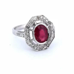 Bague Art Déco or blanc rubis diamants