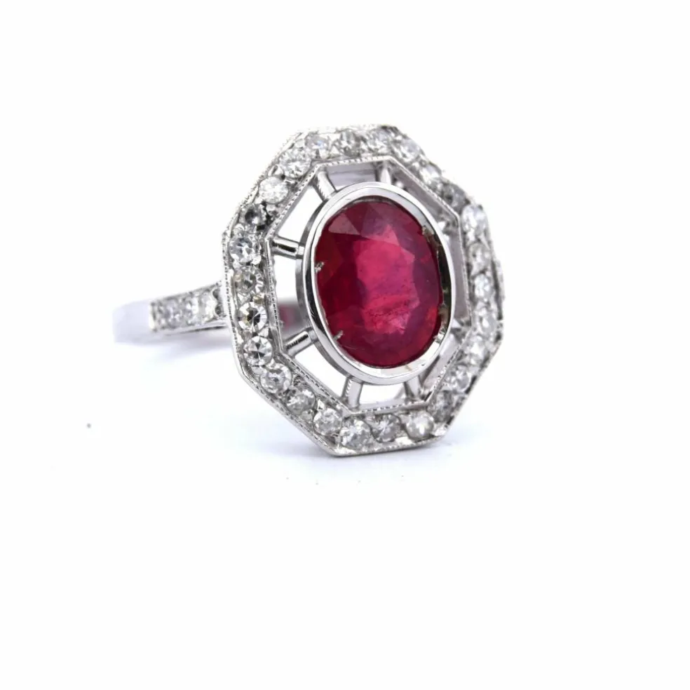 Bague Art Déco or blanc rubis diamants