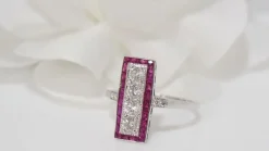 Bague Art Déco Or Blanc, Rubis Et Diamants