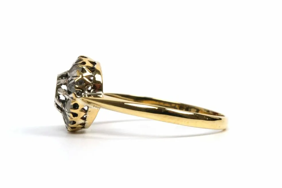 Bague Art Déco or jaune, diamants taille rose