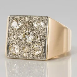 Bague Art Déco pavée de diamants