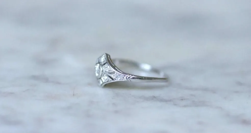 Bague Art Déco Platine Diamants