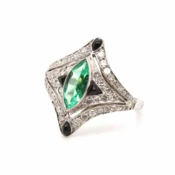 Bague Art Déco Platine Emeraude Saphirs Diamants
