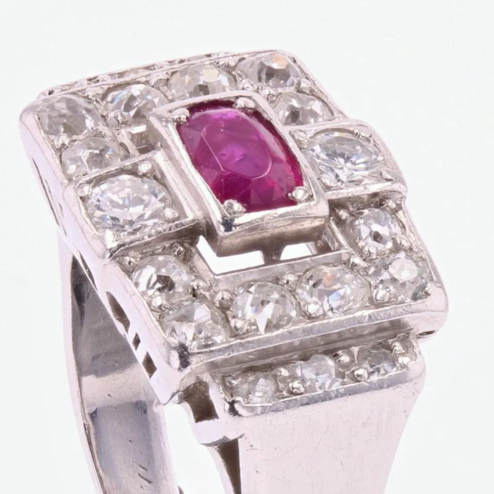 Bague art déco platine rubis diamants