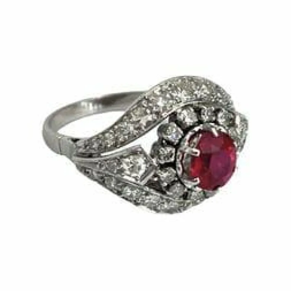 Bague Art Déco rubis et diamants