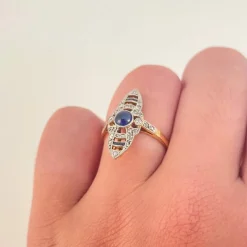 Bague Art Déco Saphir cabochon