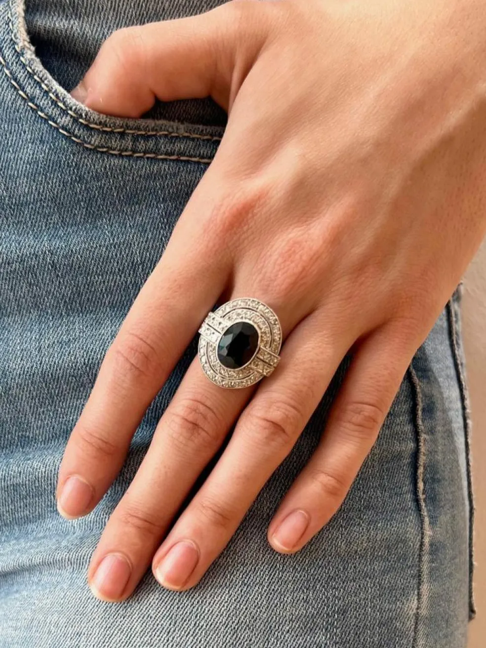 Bague Art Déco saphir et diamants platine