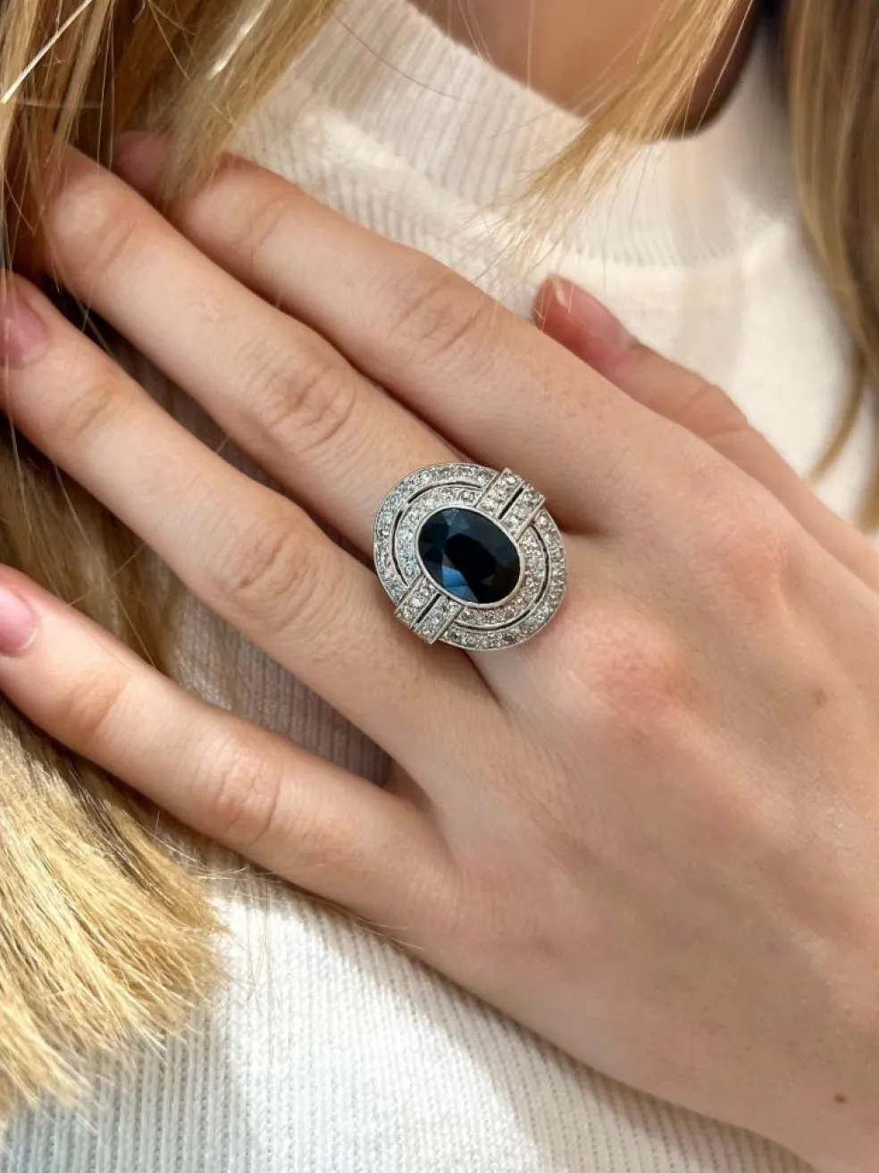 Bague Art Déco saphir et diamants platine