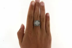 Bague Art Deco, diamants & saphirs calibrés