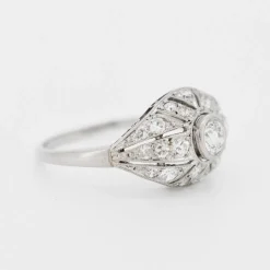 Bague Art Deco en Platine et Diamants