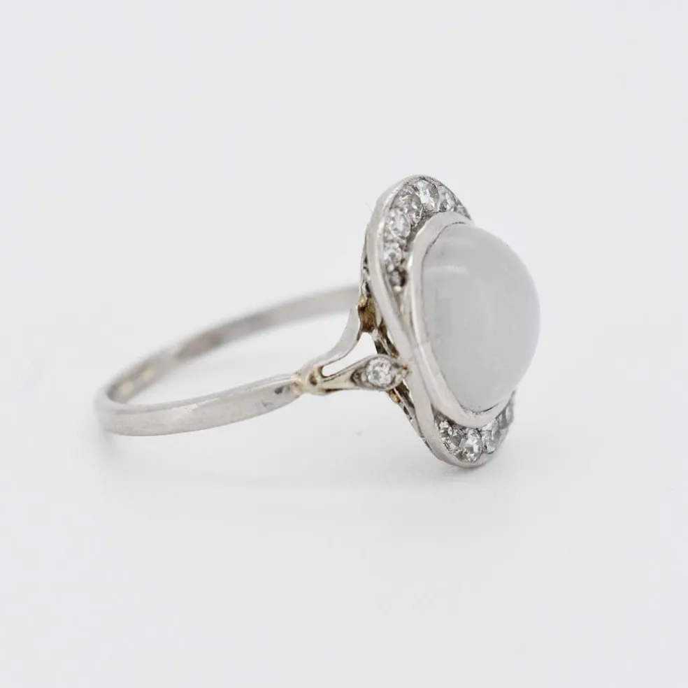 Bague Art Deco Or blanc Pierre de Lune Diamants