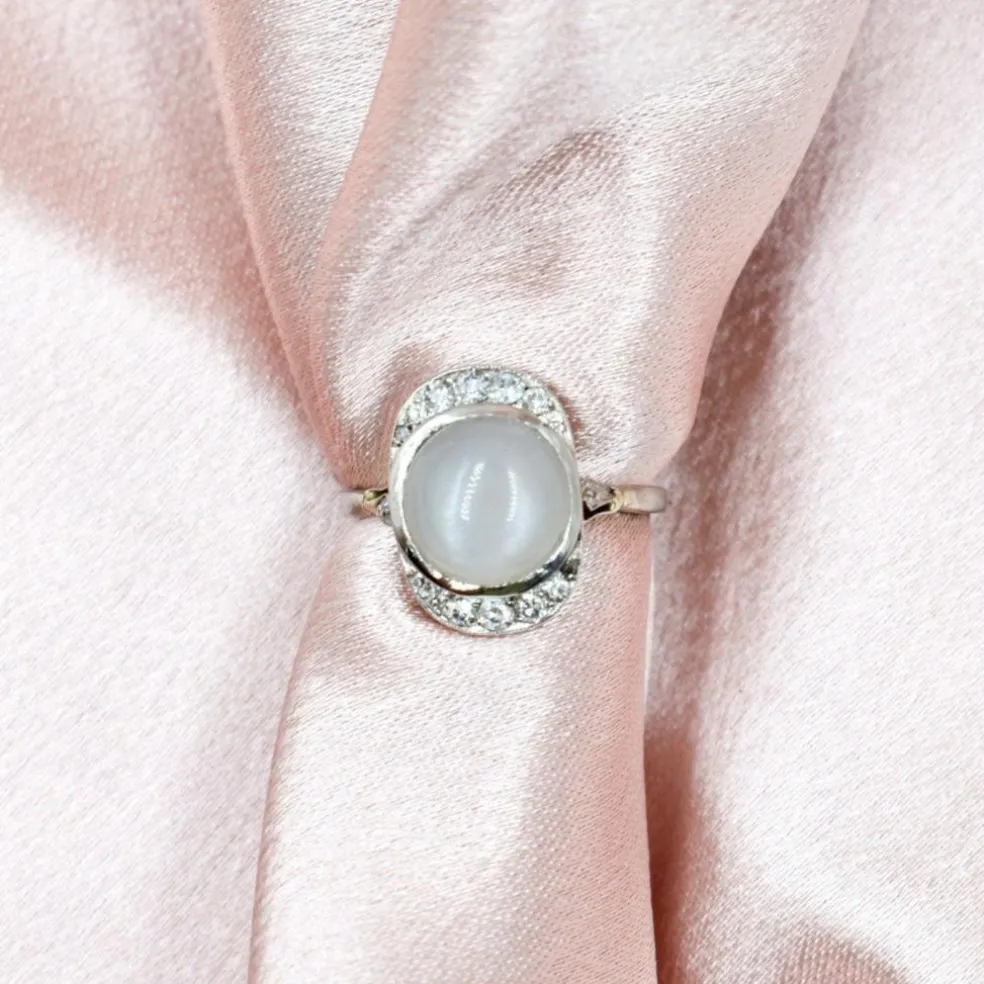 Bague Art Deco Or blanc Pierre de Lune Diamants