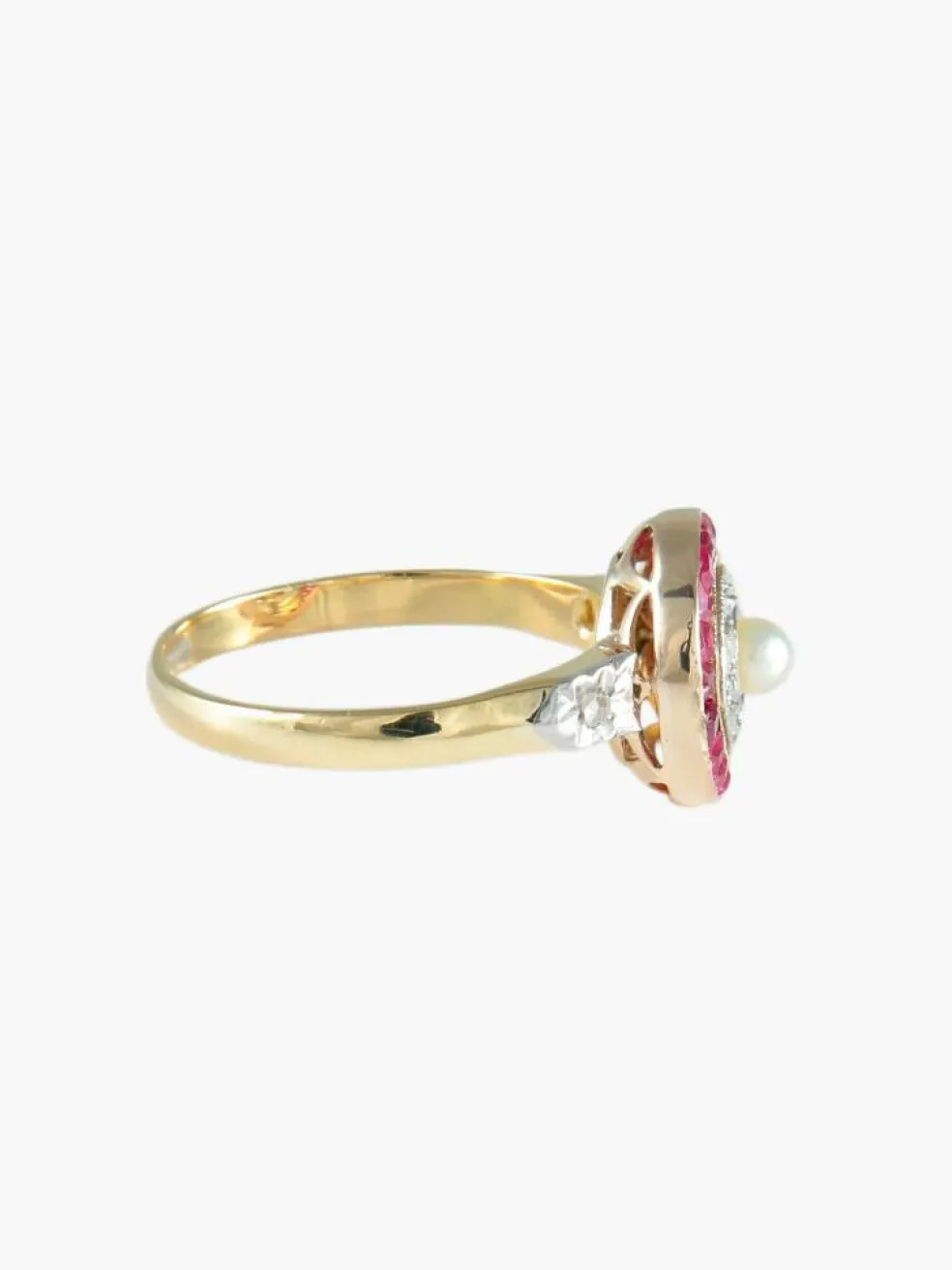 BAGUE ART DECO OR, DIAMANTS & RUBIS
