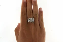 Bague Art Deco, Or gris et diamants
