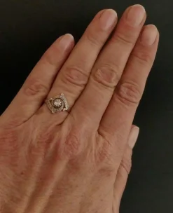 Bague Art Nouveau Diamants.