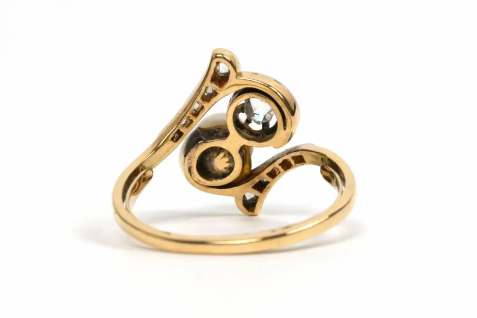 Bague Art Nouveau or jaune et argent, perle et diamants