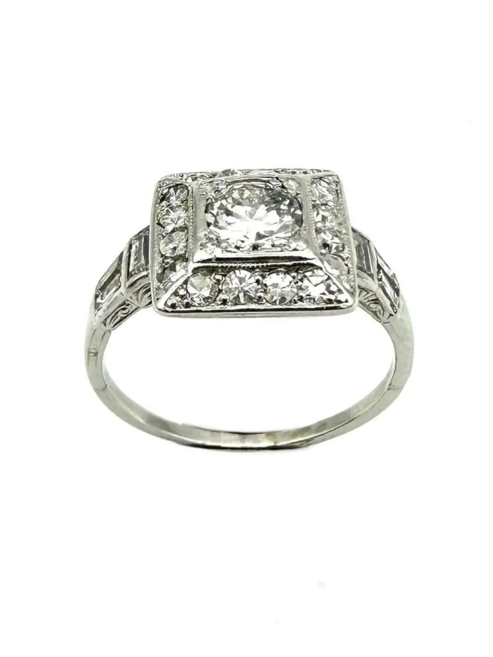 Bague Art-Déco, platine et diamants