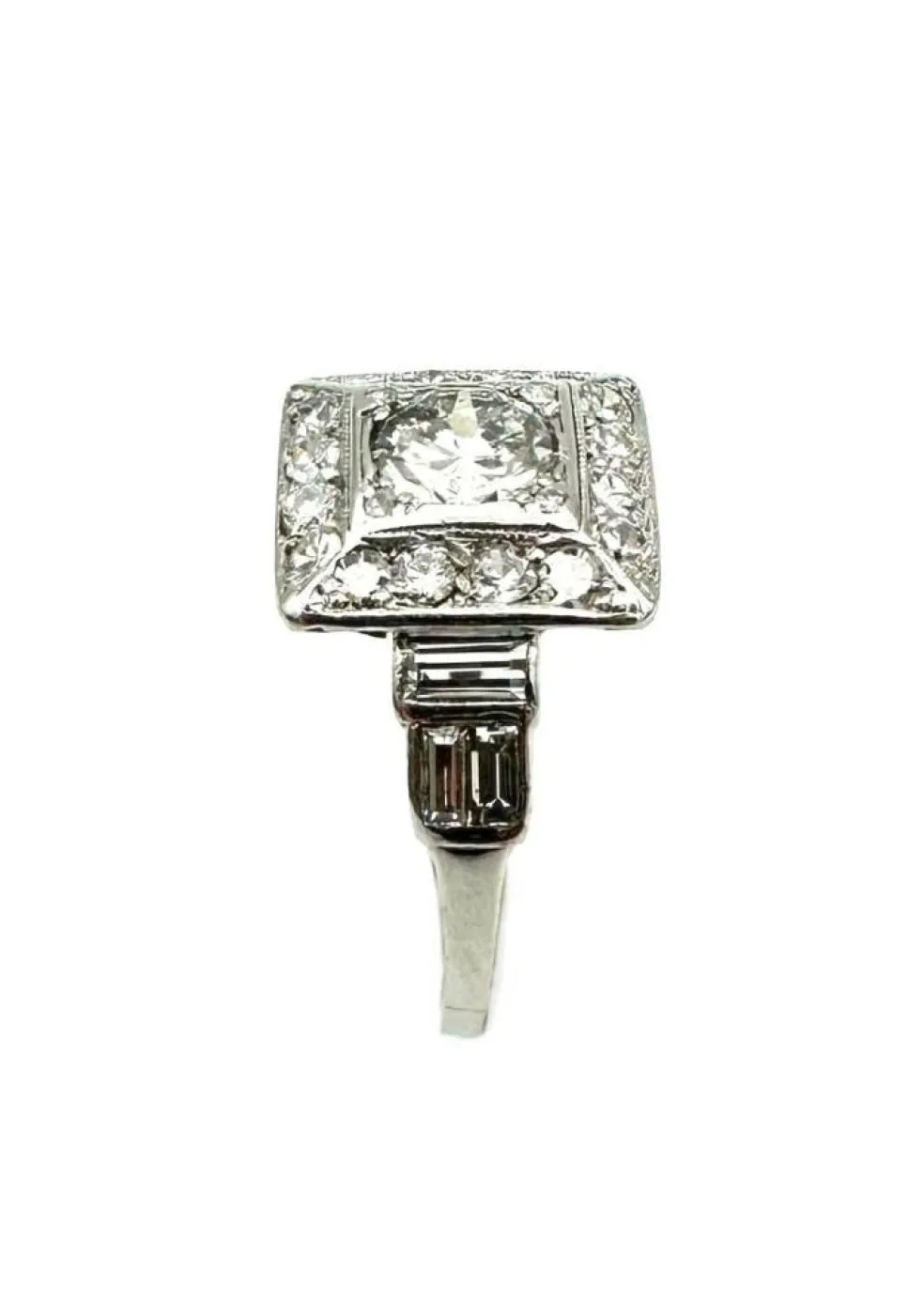 Bague Art-Déco, platine et diamants