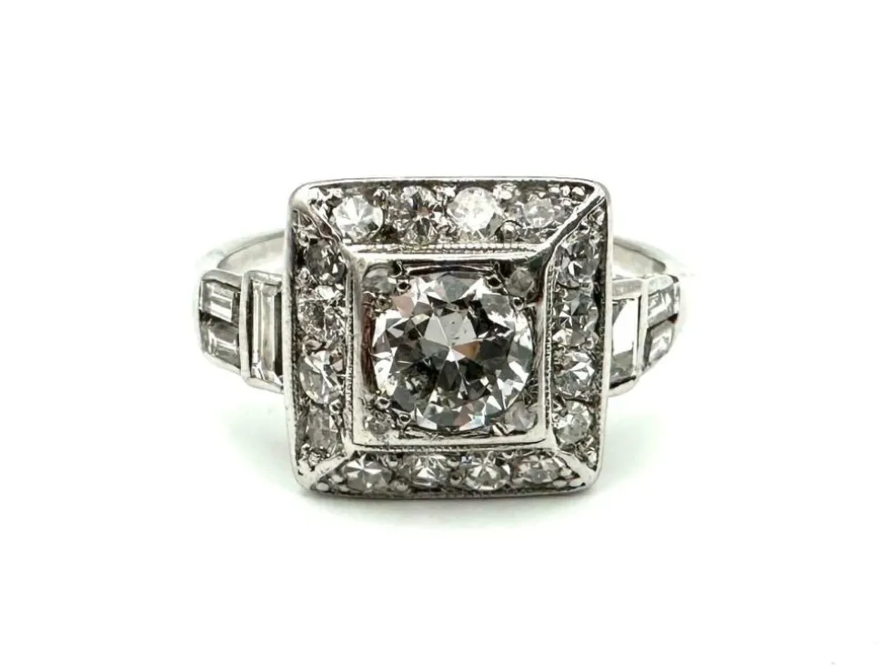 Bague Art-Déco, platine et diamants