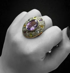 Bague artistique avec pierres multicolores