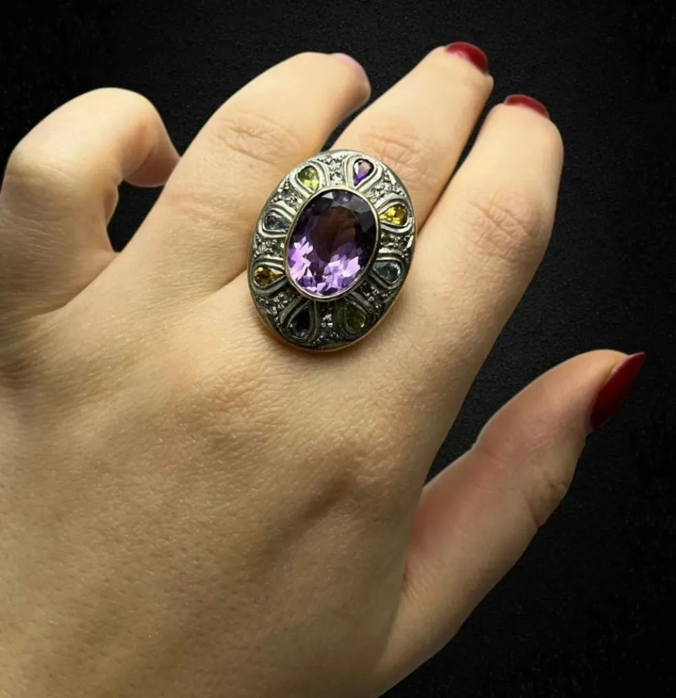 Bague artistique avec pierres multicolores