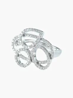 Bague au rond, ovales et poire Diamants